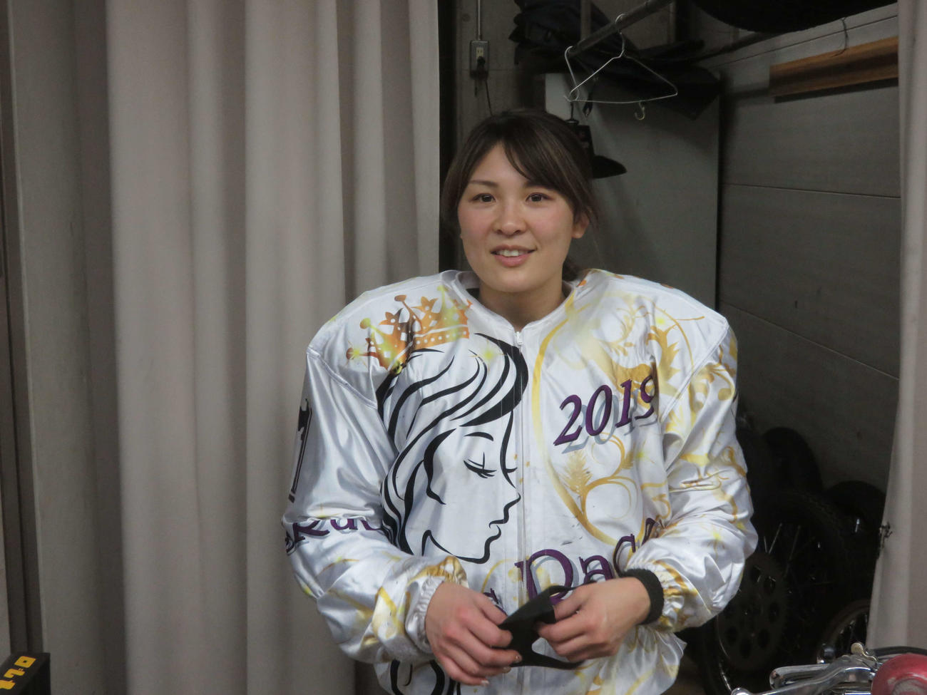 交川陽子はガールズケイリンの小林莉子にエールを送る
