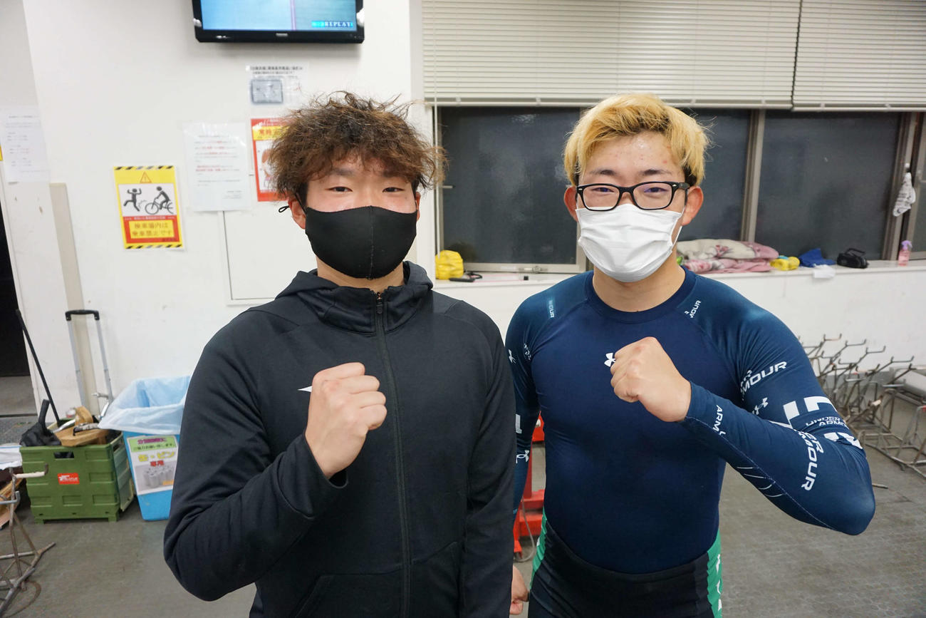 小池千啓が同期菅野航基(左)との直接対決に燃える