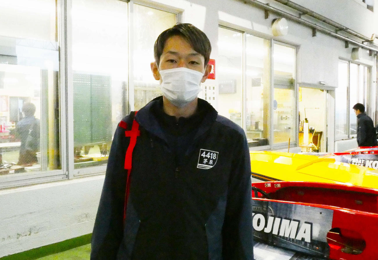 準優12R1枠に登場する茅原悠紀。回り足中心に仕上がりは上々。イン先マイで優勝戦1枠を手にする（撮影・前原一樹）