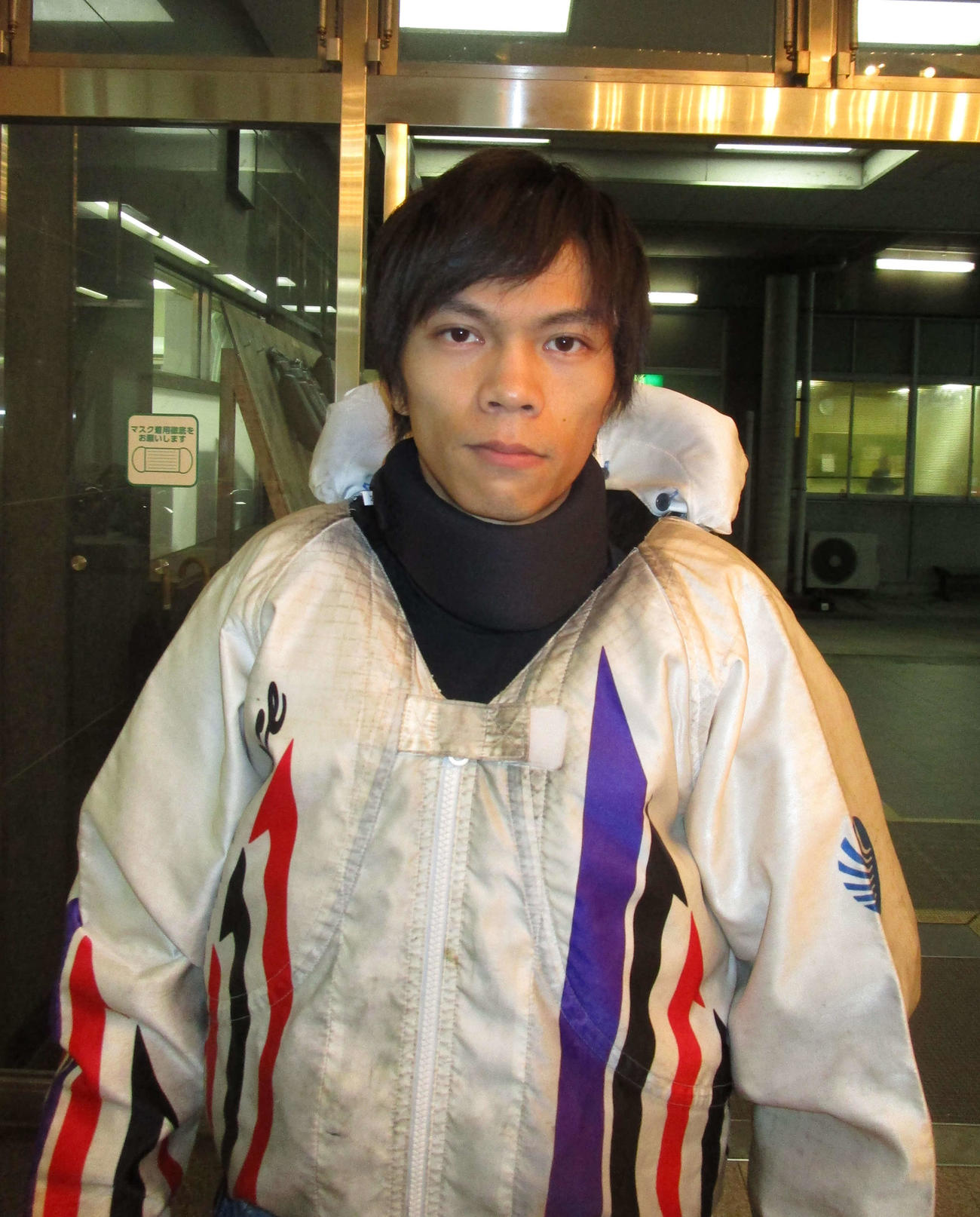 4日目連勝で準優9R2枠に座った近江翔吾（撮影・安井雅彦）
