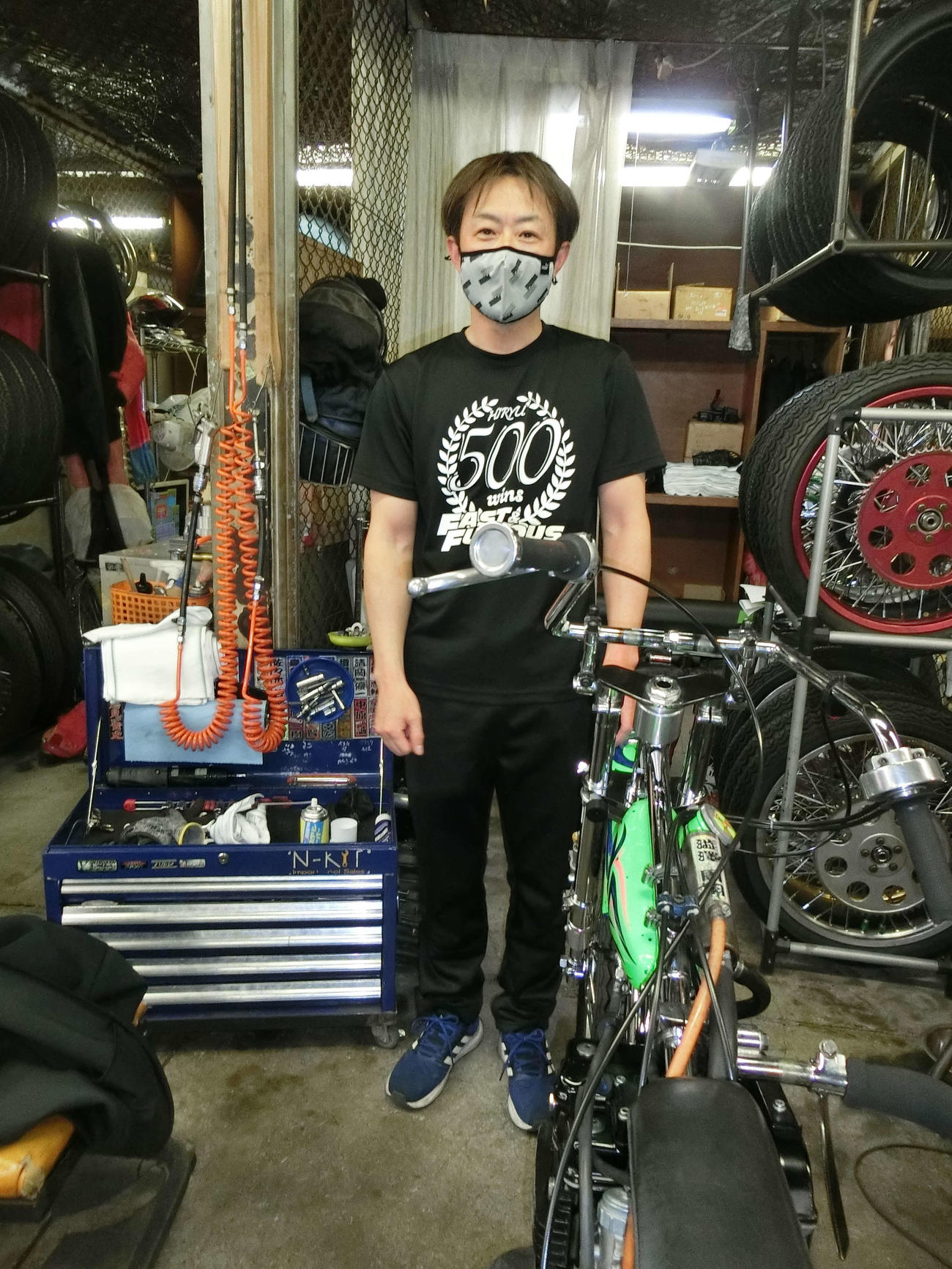 単独0ハンの渋沢憲司がマイペースの逃げに持ち込む（撮影・海老原実）