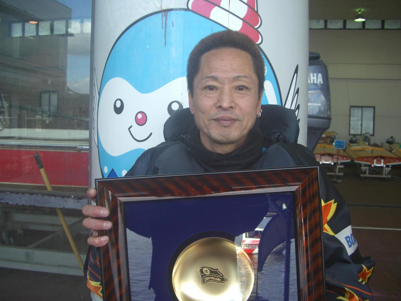2コースまくりを決めて優勝した田頭実（撮影・馬場勲）