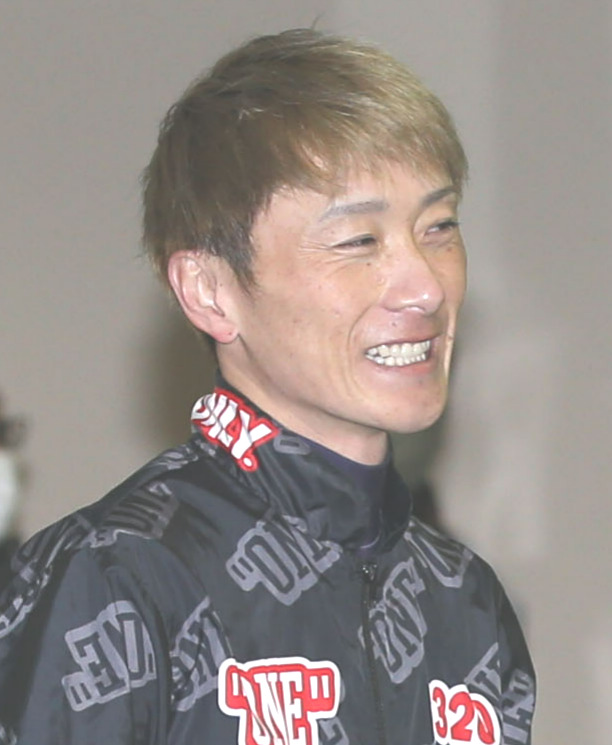 2日目ドリームを制した峰竜太（撮影・屋方直哉）