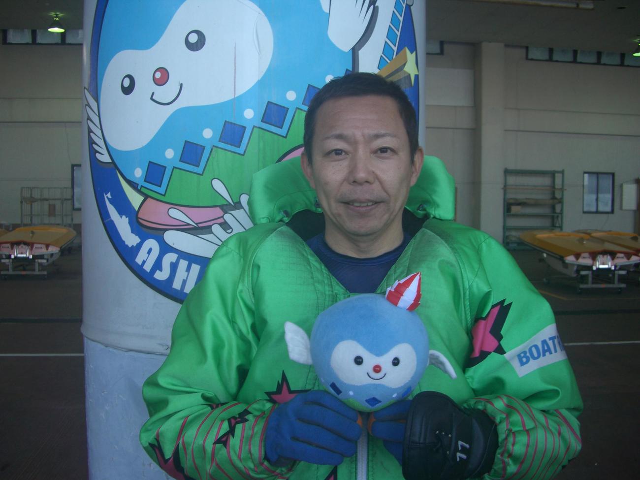 6コースからまくり差し決めた伊藤誠二が優勝を飾った