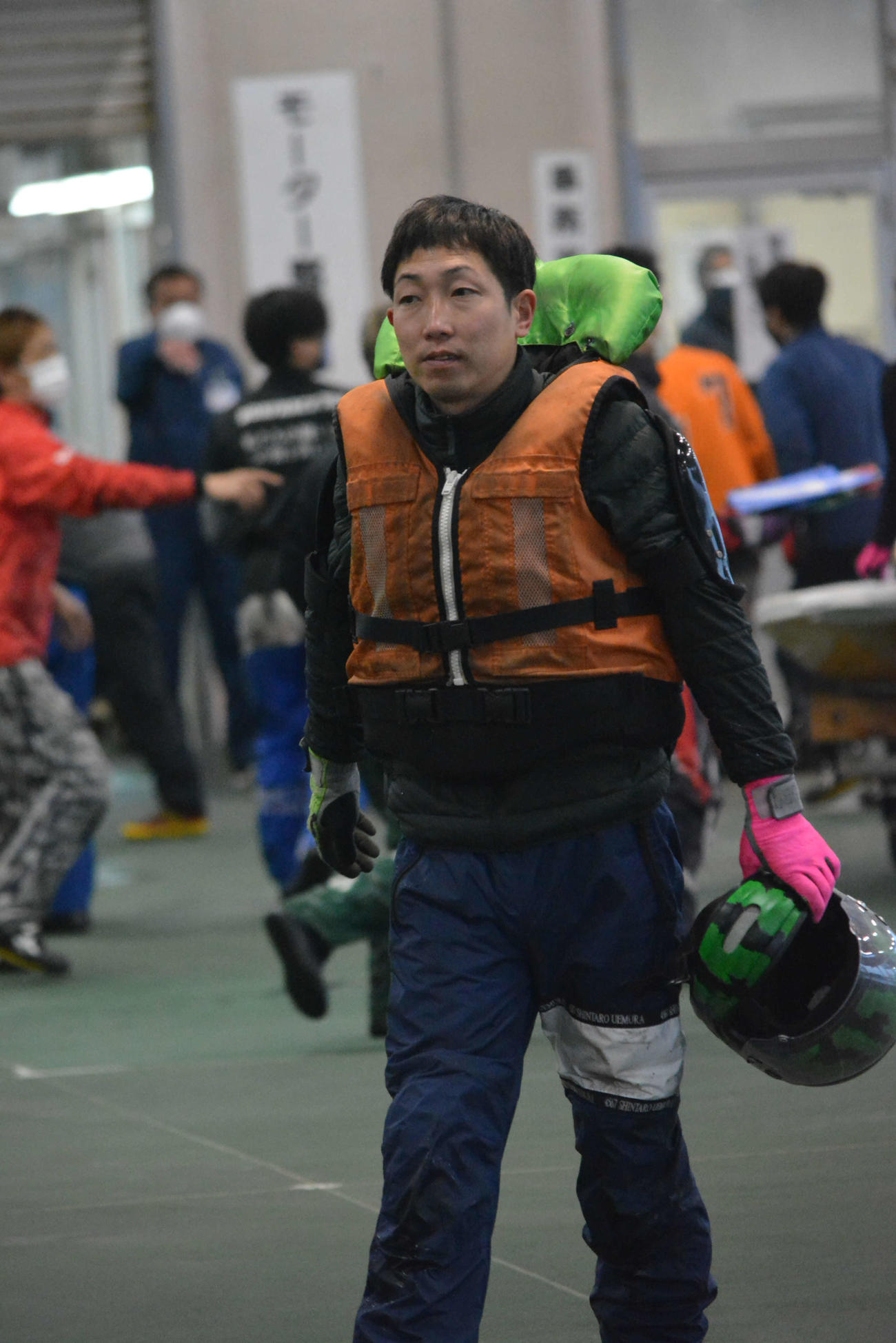 地元の上村慎太郎は初日2、3着に好走した