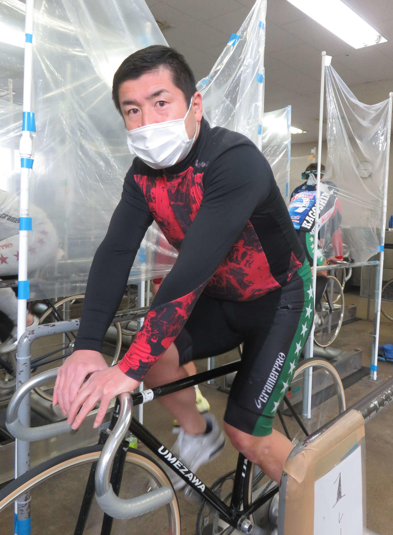 久々の立川で往年の差し足を見せたベテラン大窪輝之（撮影・栗田文人）