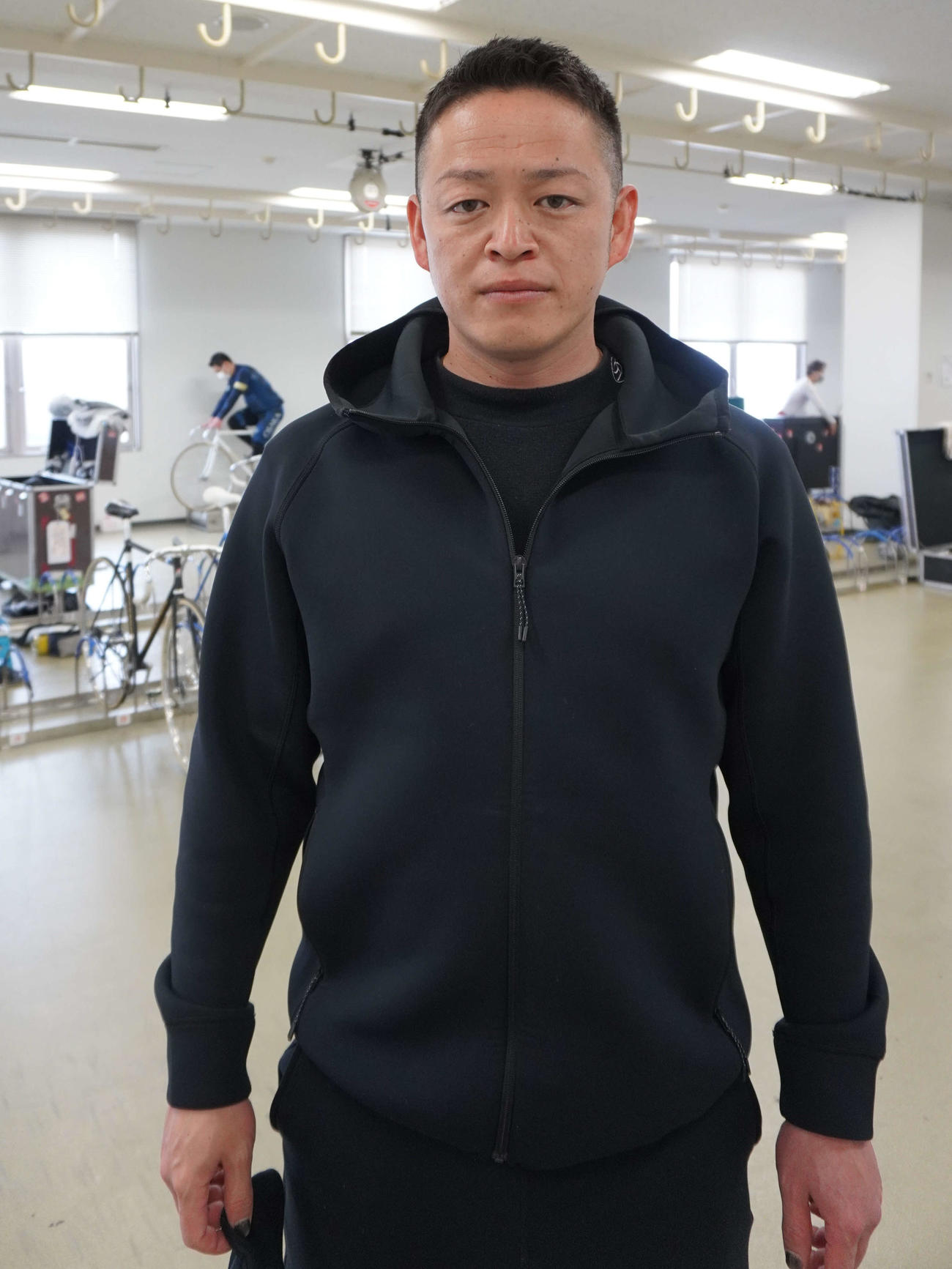 予選11Rは絶好調をキープする三登誉哲が地元浜田浩司を連れて果敢に駆ける（撮影・秋山正則）