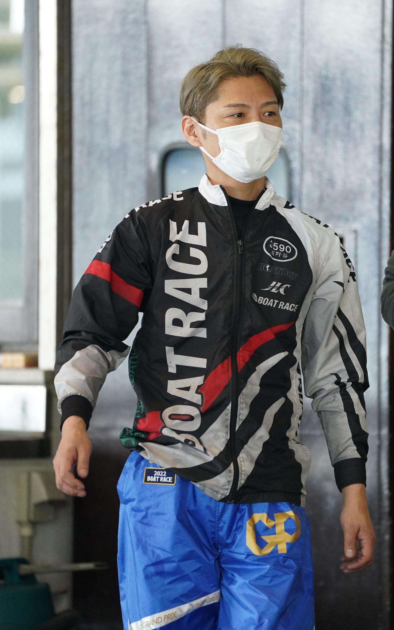 浜野谷憲吾