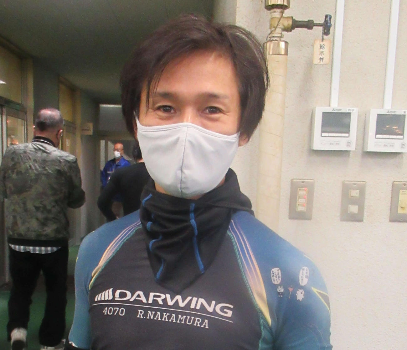 62号機をトップ級に仕上げている中村亮太（撮影・奈島宏樹）