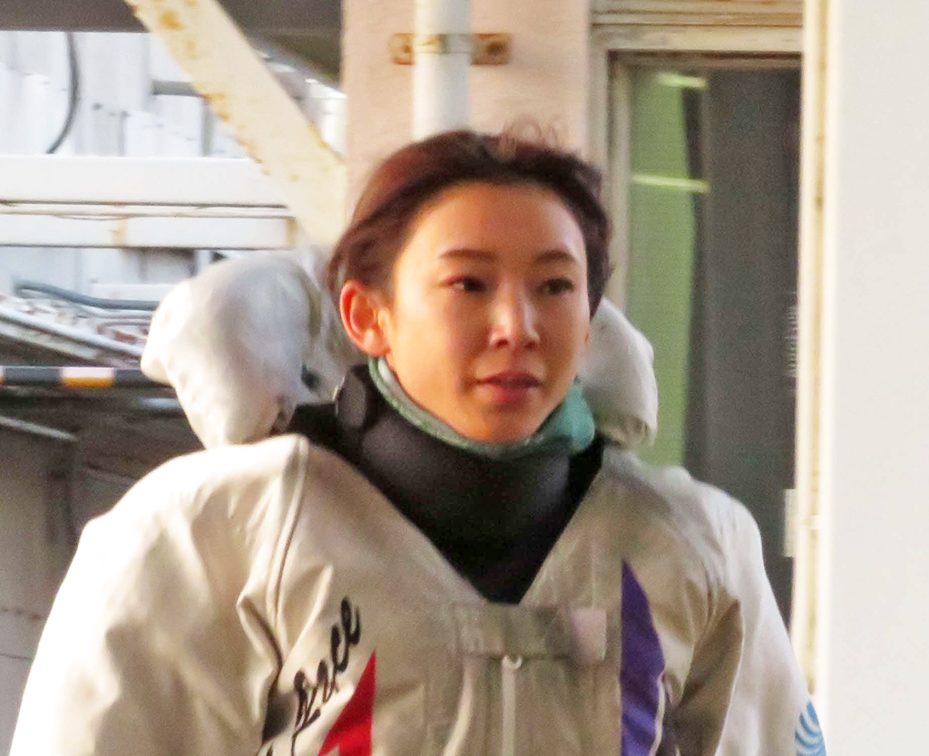 守屋美穂が初日連勝発進を決めた