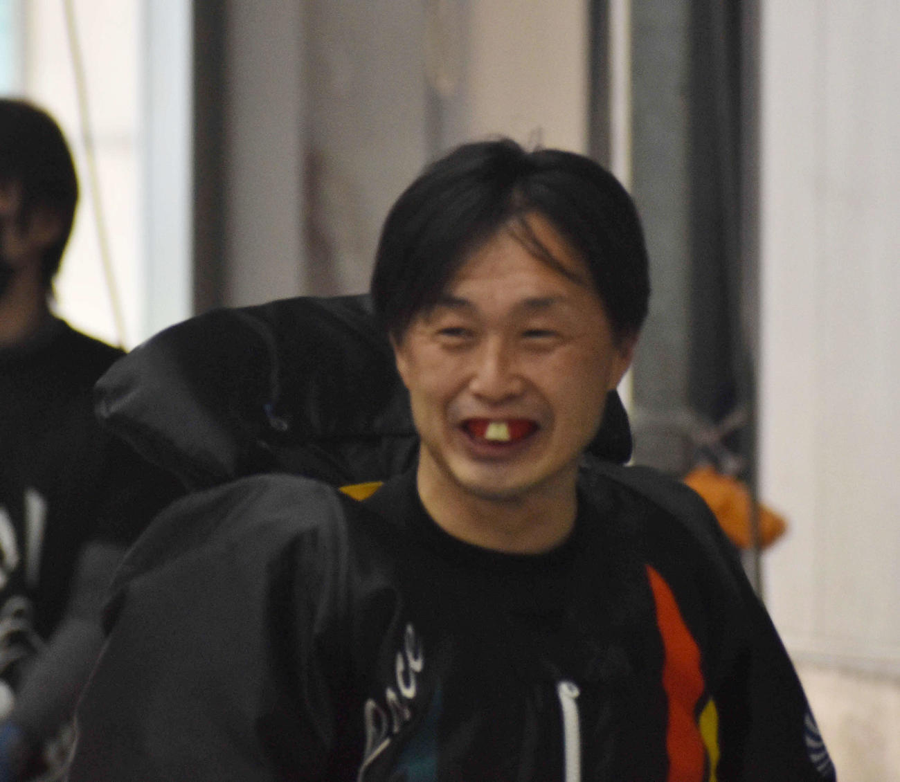 谷勝幸が28号機を仕上げつつある