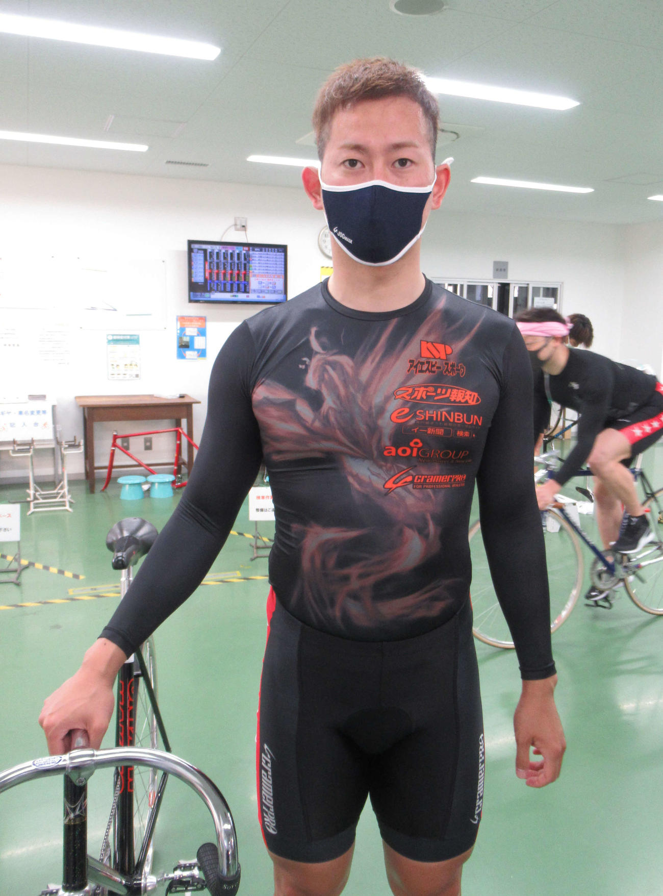 S決勝12R、脇本雄太が寺崎浩平を目標に優勝を決める