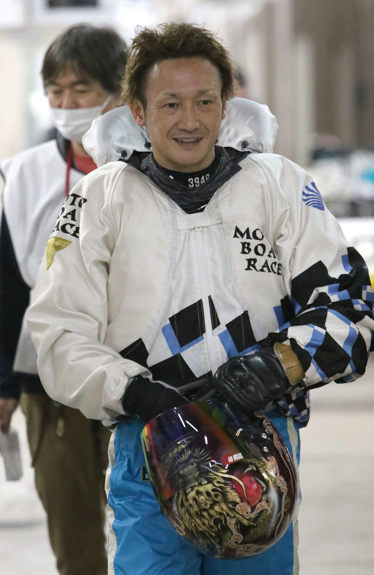 赤岩善生がシリーズ初勝利を挙げた