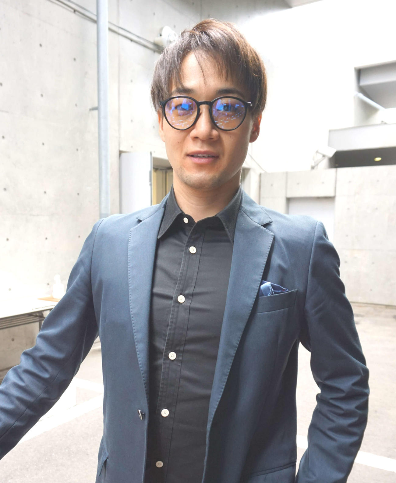 特選で単騎の山田庸平は混戦を待って一発を狙う