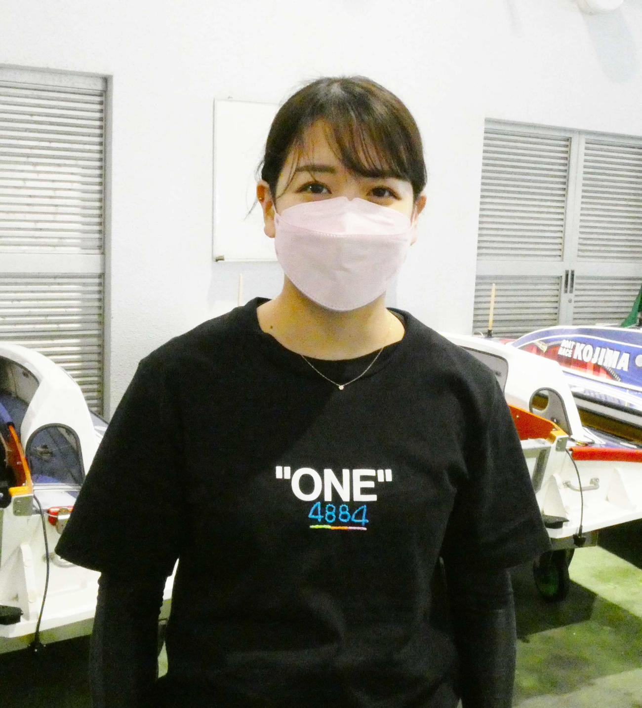 前髪を作り、さらにかわいくなった勝浦真帆は、初日11R6枠に乗る（撮影・前原一樹）