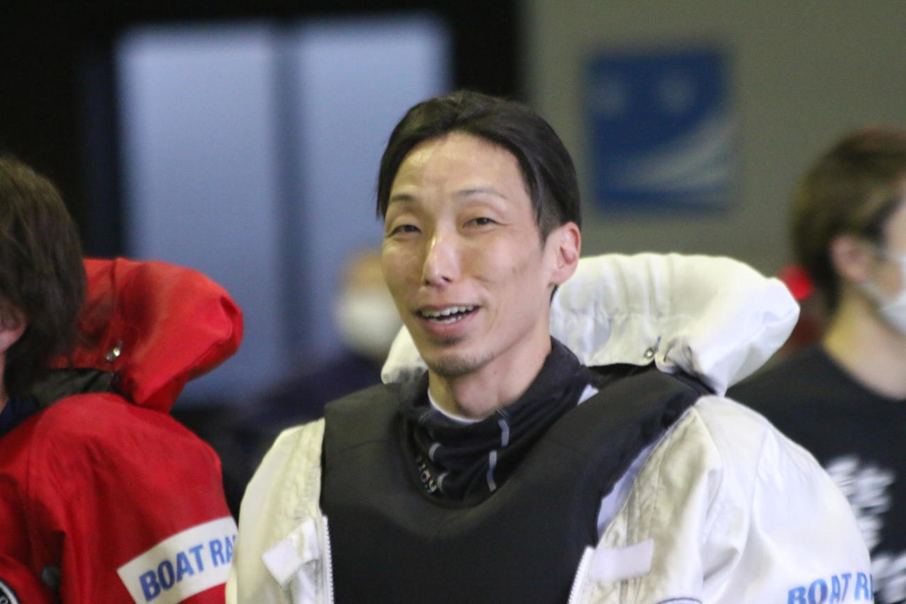 3日目連勝で予選4位まで巻き返した地元の川上剛が準優9R、2枠から優出を狙う