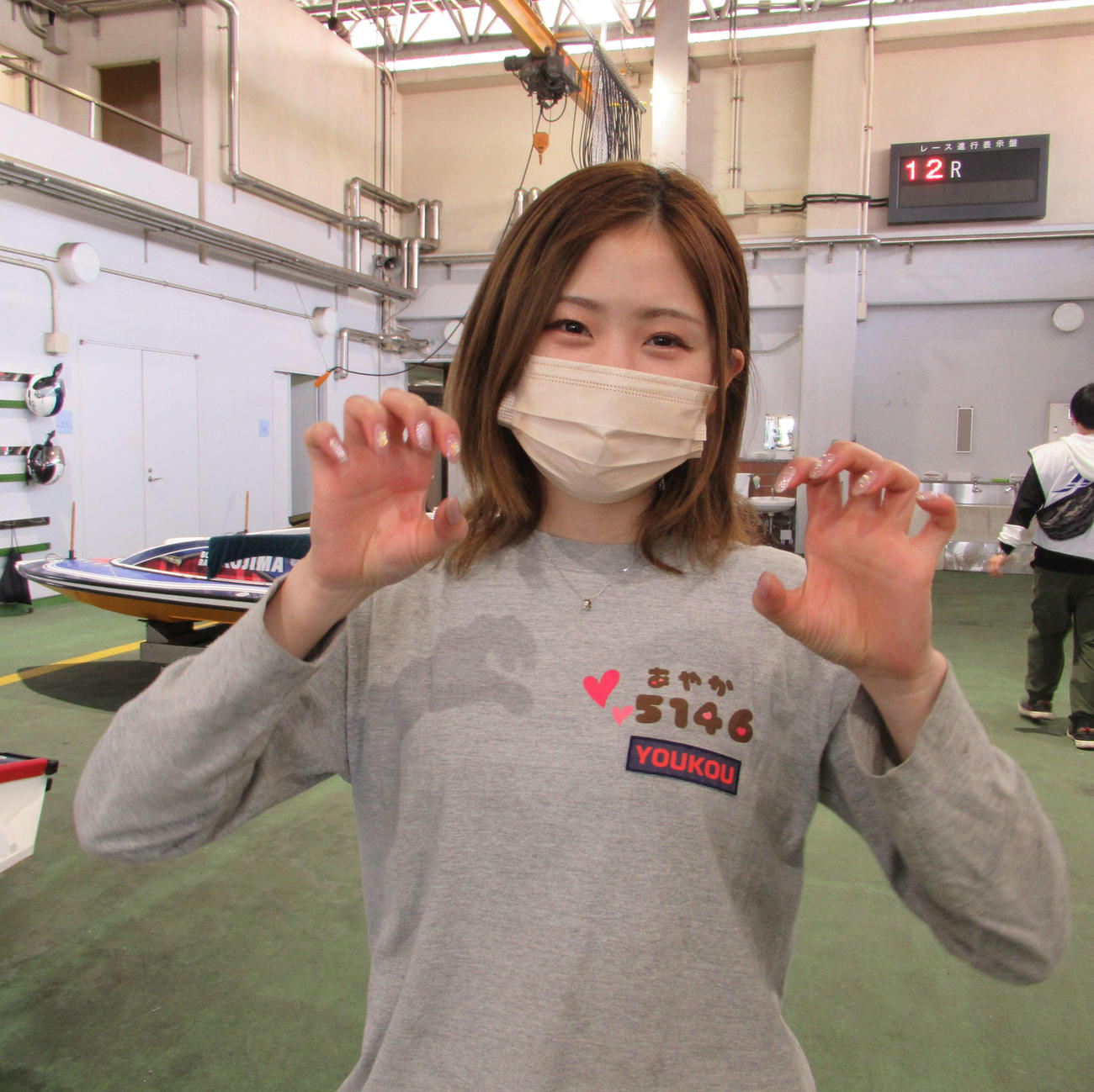 紅組の勝利に貢献して服と化粧品を買いたいと話す野田彩加（撮影・高田和典）