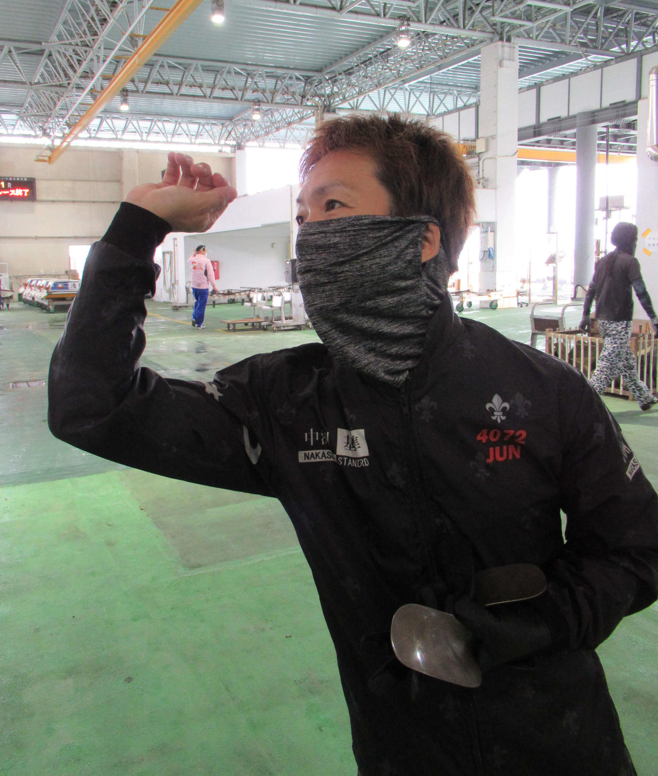 森永淳がダーツのように的確に1着を射抜く（撮影・高田和典）