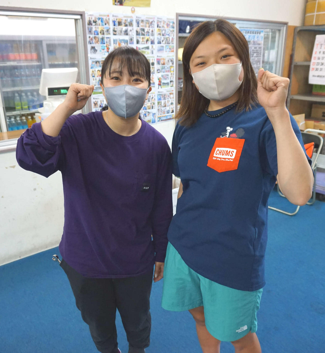 西脇美唯奈は親友の飯田風音(左)と別のレースでひと安心