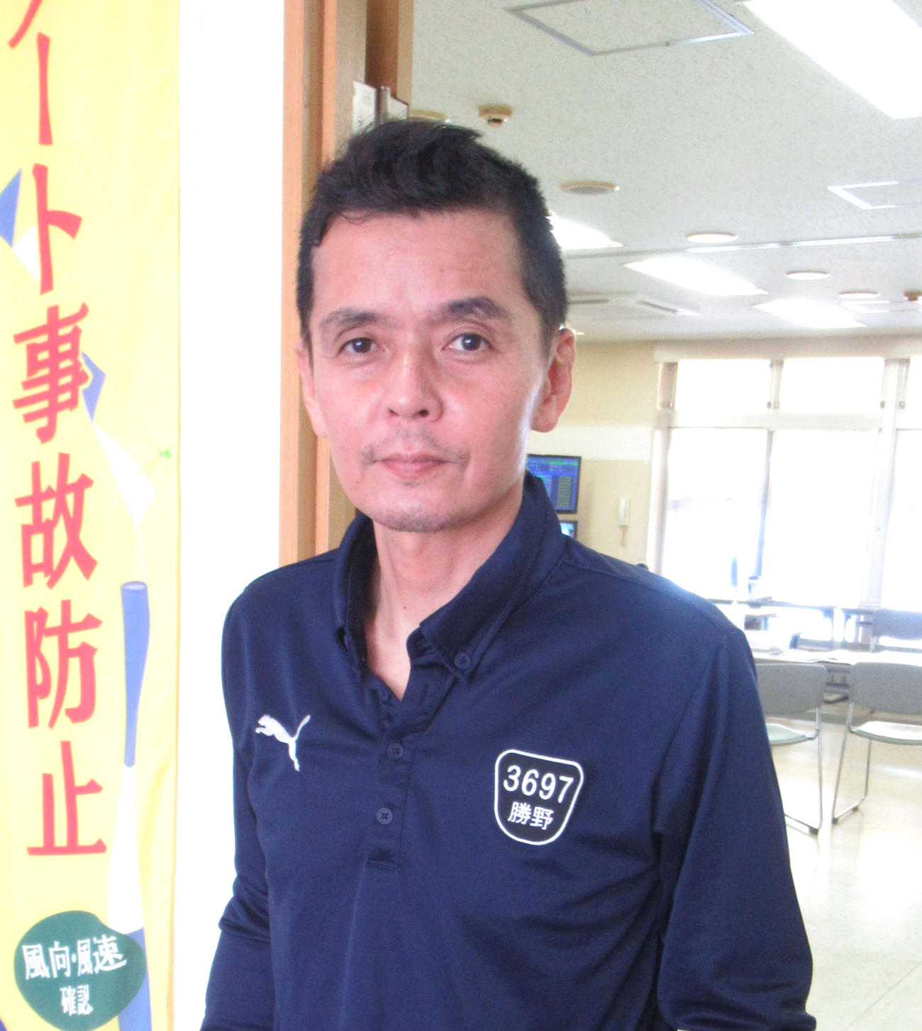 復帰戦で優出した勝野竜司が気合の走りを見せる（撮影・山田敏明）