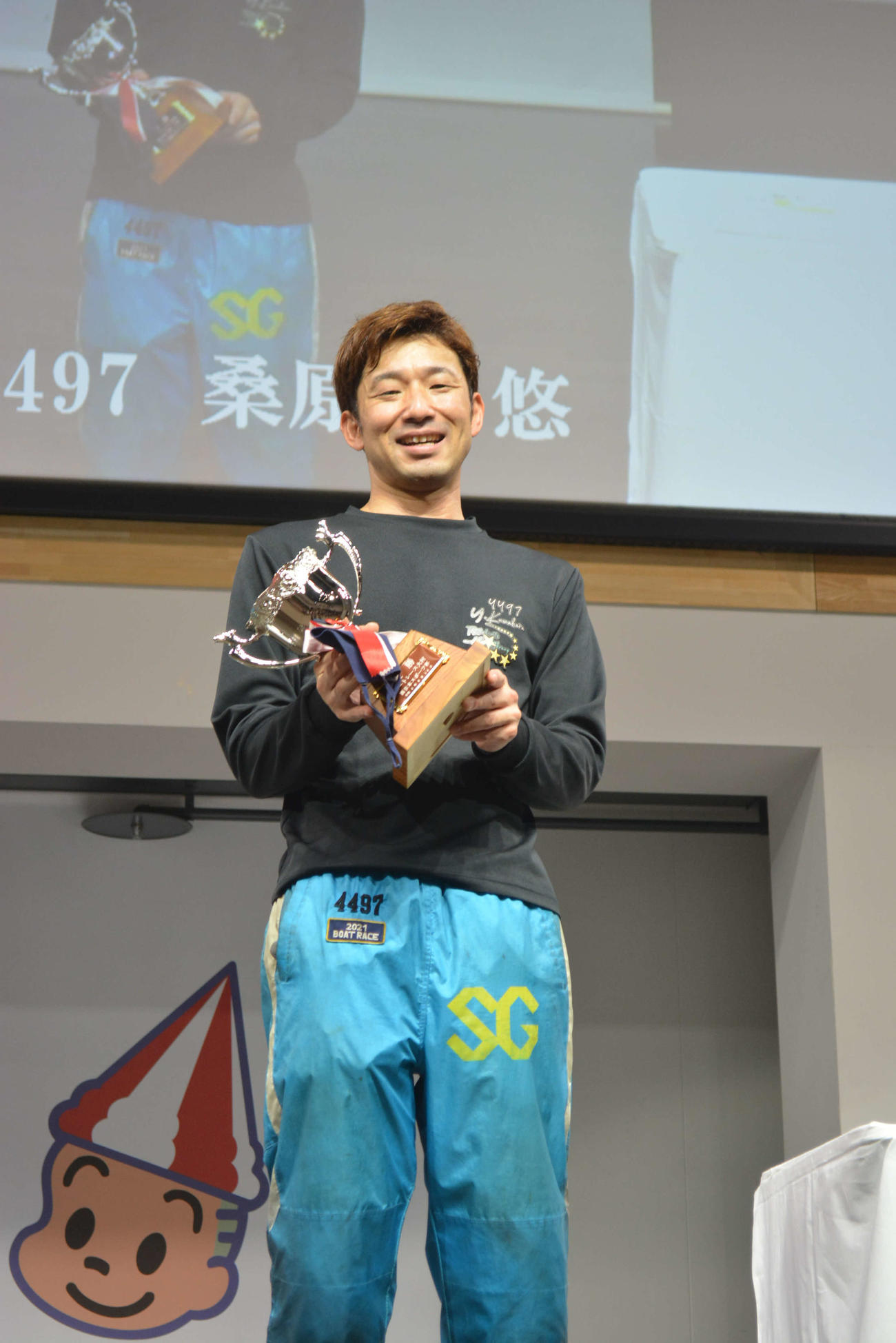 桑原悠がイン逃げで今年2度目の優勝を飾った