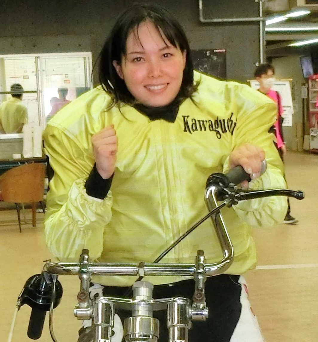 終盤に鋭く追い上げて快勝した佐藤摩弥