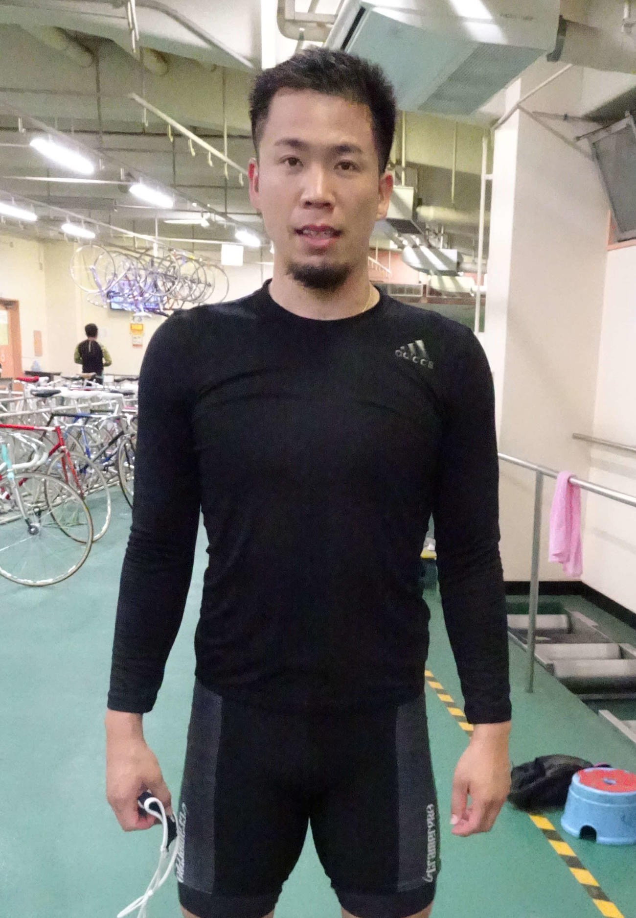 四日市競輪　A級予選6Rで下岡優季を差し切り準決一番乗りを決めた水谷将司
