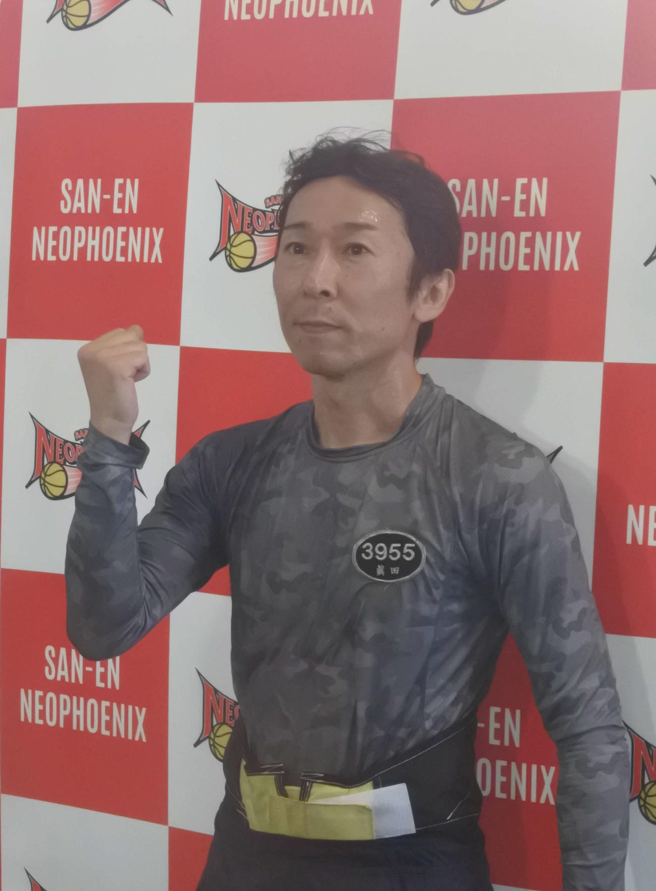 真田英二がうれしい今年初Vを決めた