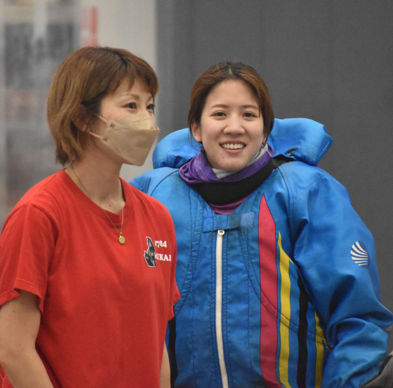 準優9Rで大外から優出を目指す実森美祐。手前は向井田真紀