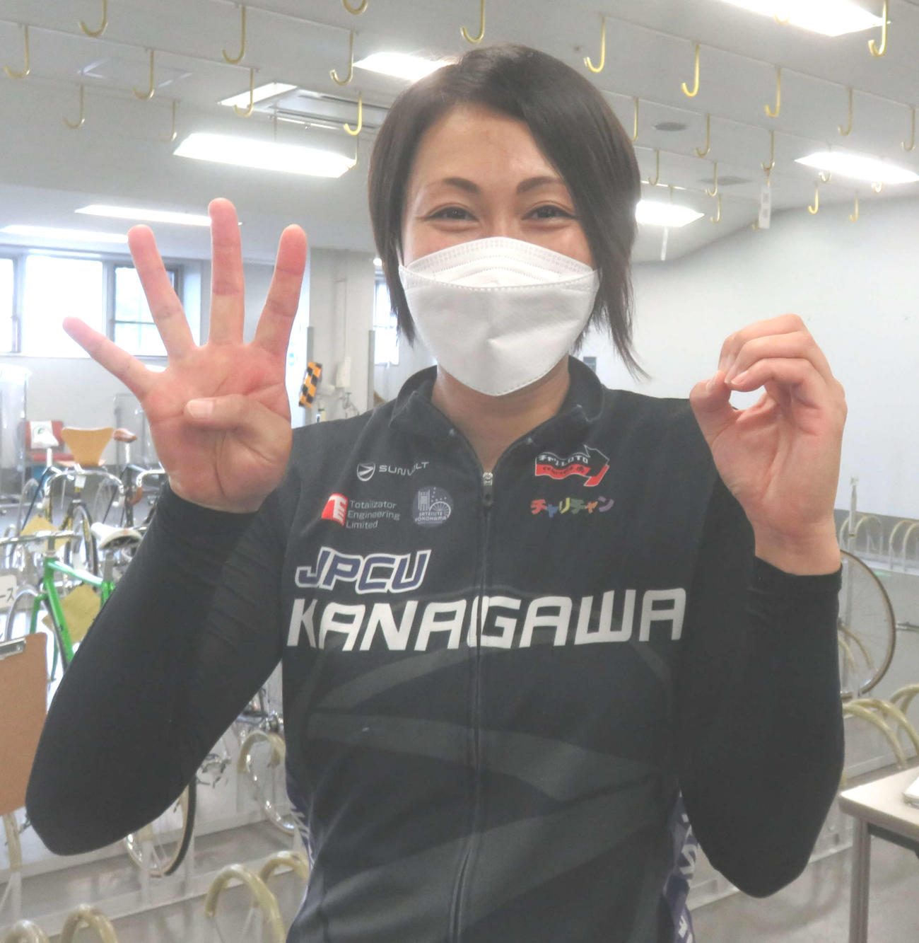 40歳を迎えても若さ溢れる佐藤亜貴子