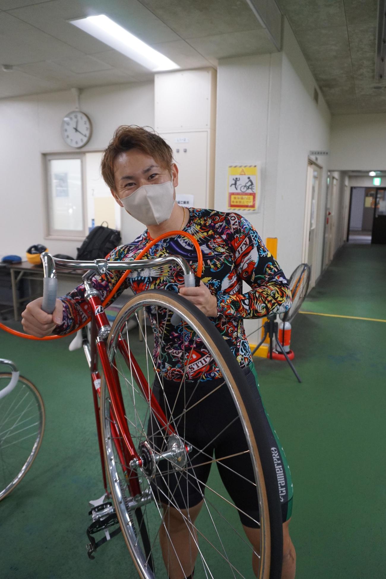 上川直紀はモーニング対策もばっちりだ