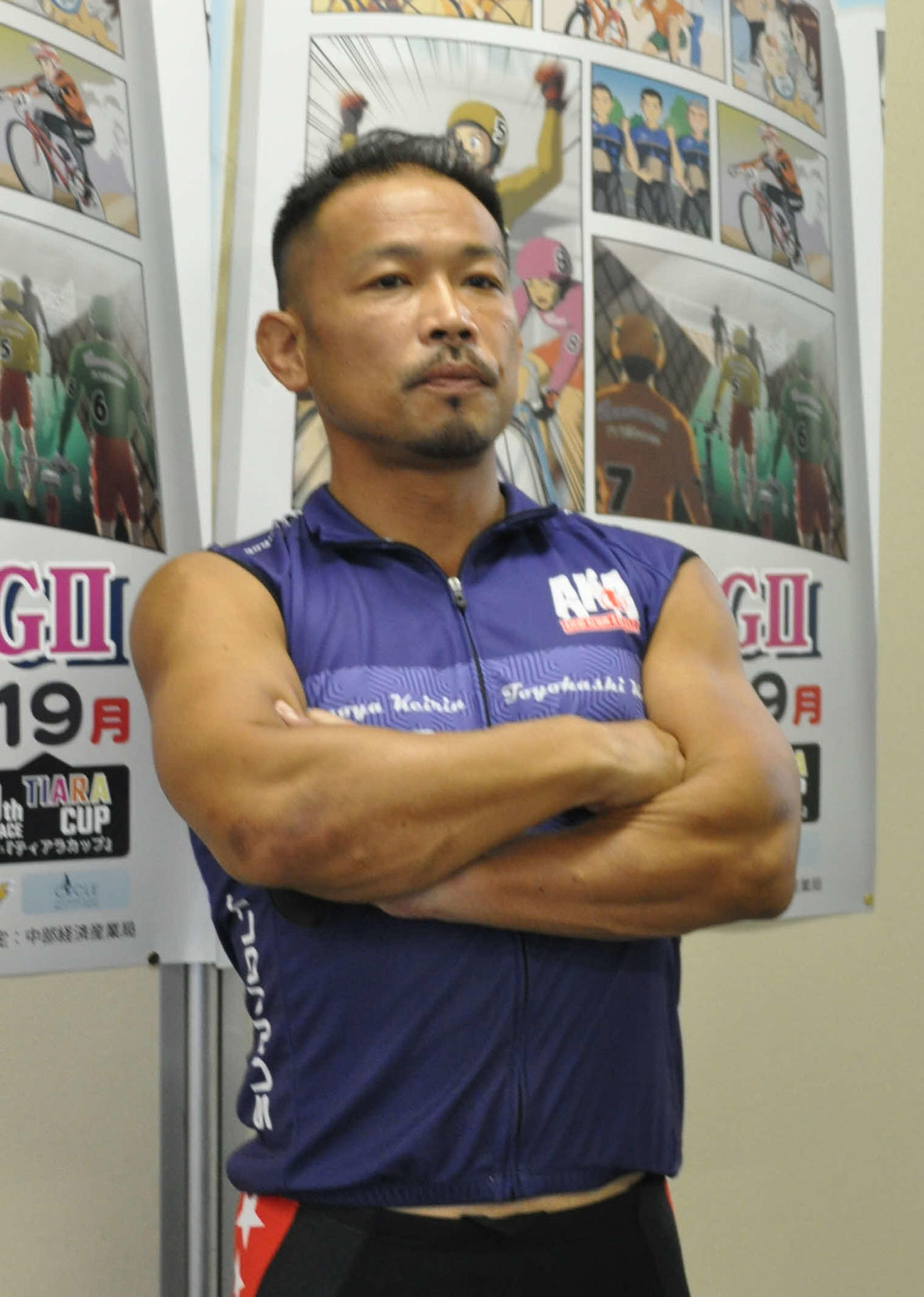 推薦枠で出場の吉田敏洋が中野慎詞を目標に奮戦する（撮影・山田敏明）