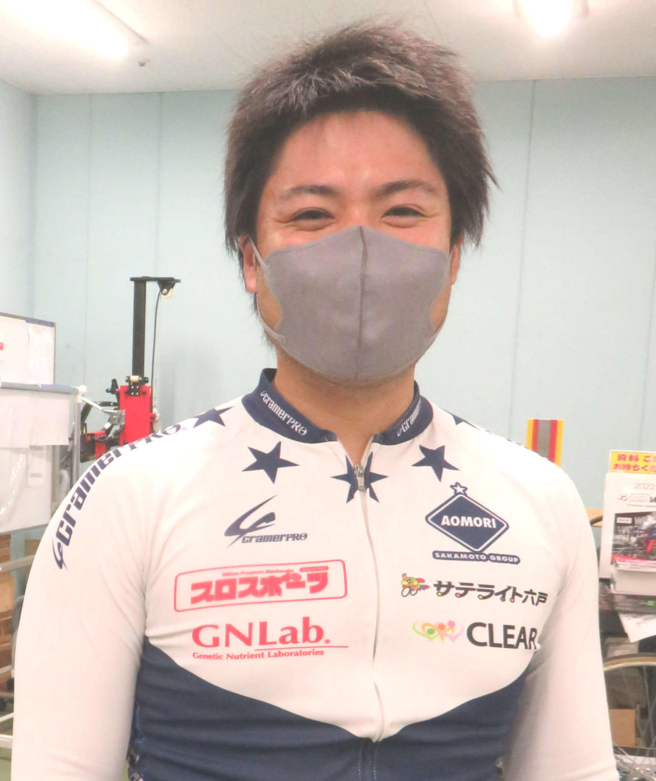 肉体改造の効果を実感する坂本周作