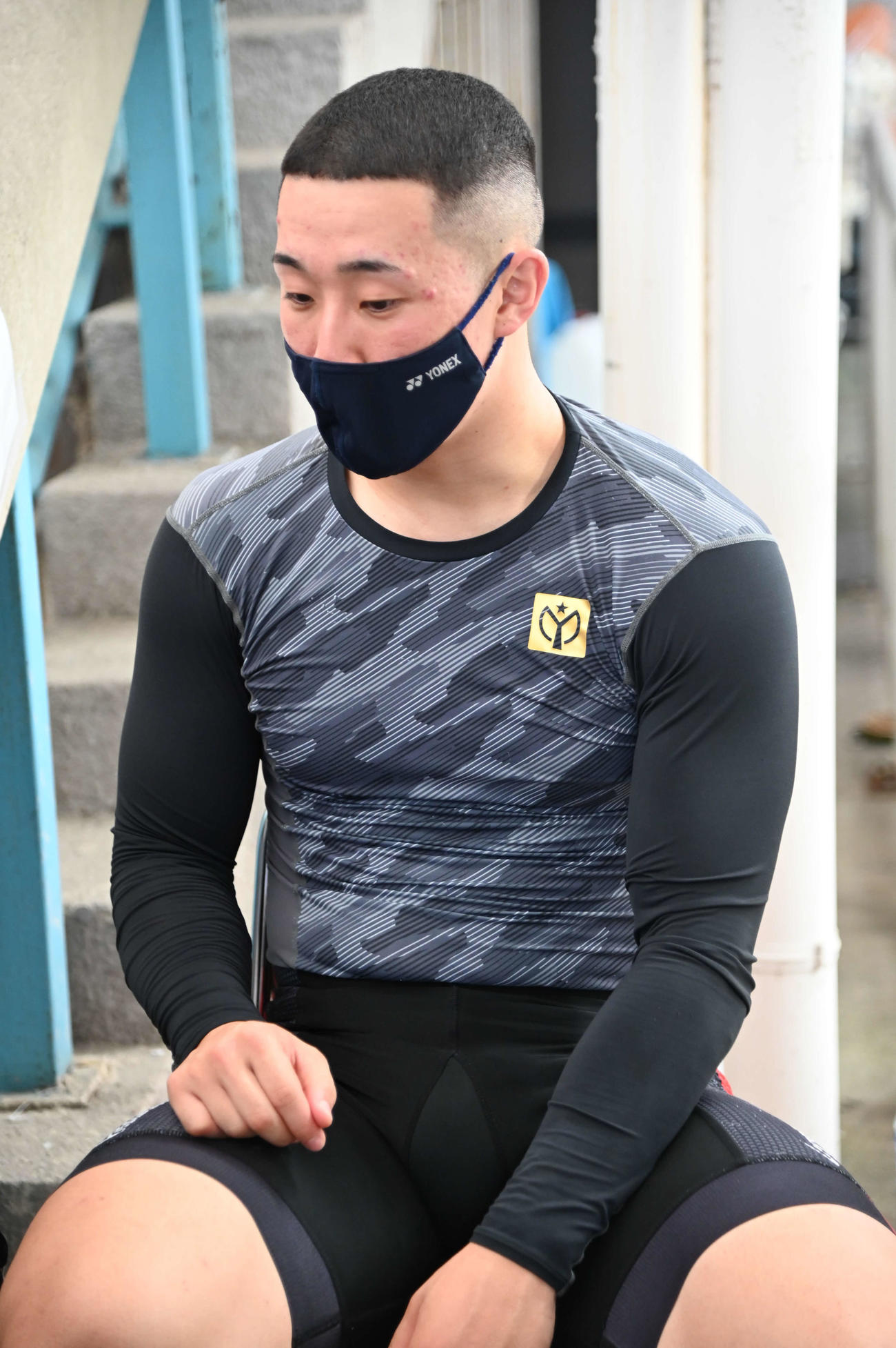 2予A11Rで7着に敗れた中野慎詞は肩を落とす