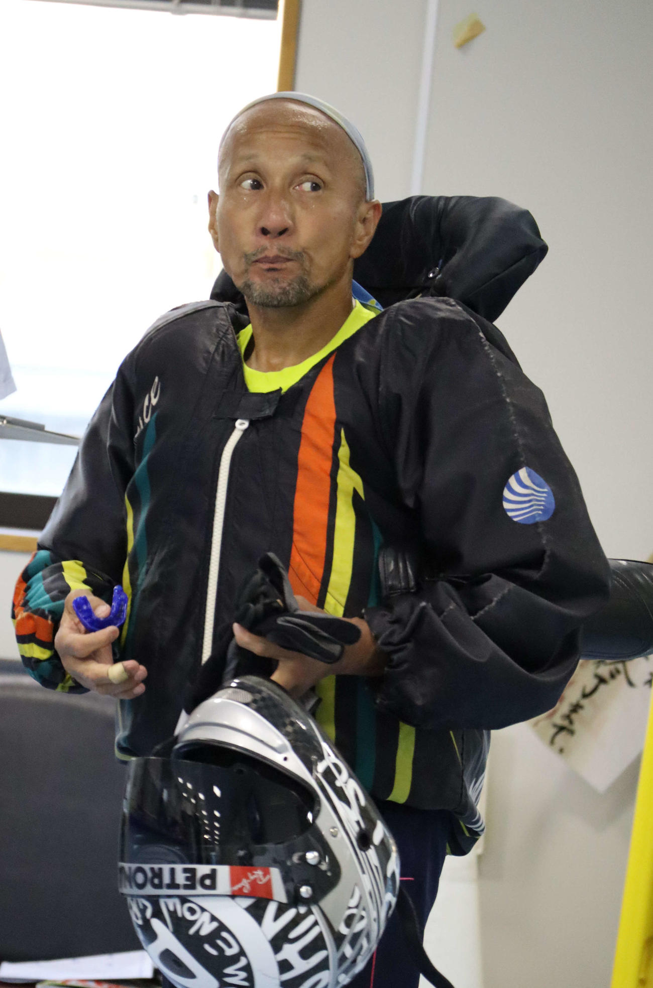 西田靖が荒れ水面を克服し、鮮やかに連勝を飾った
