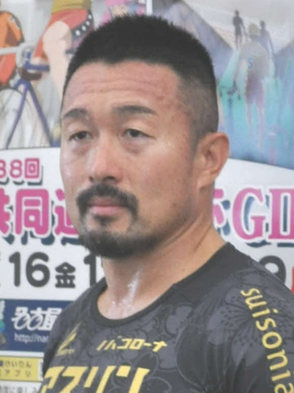 決勝で単騎を選択した佐藤慎太郎