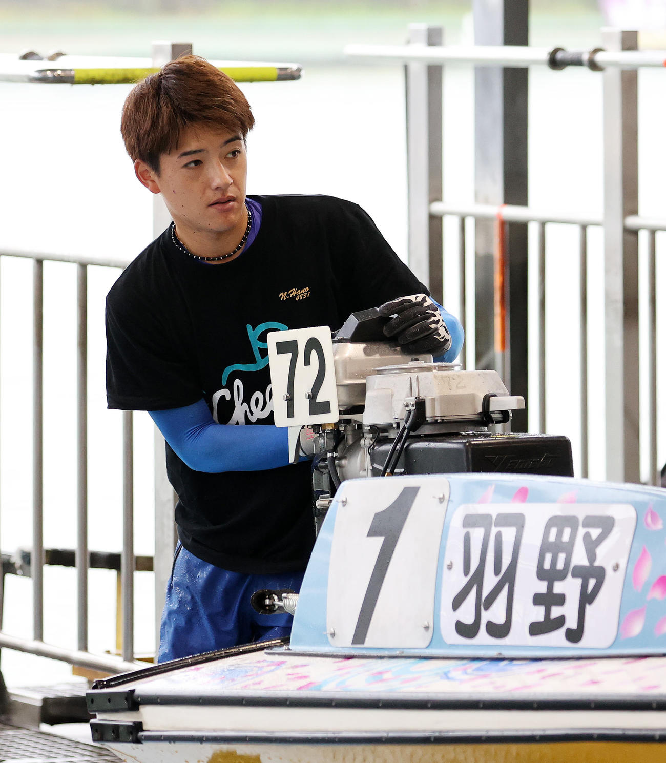 レース前の羽野直也（撮影・鈴木正人）