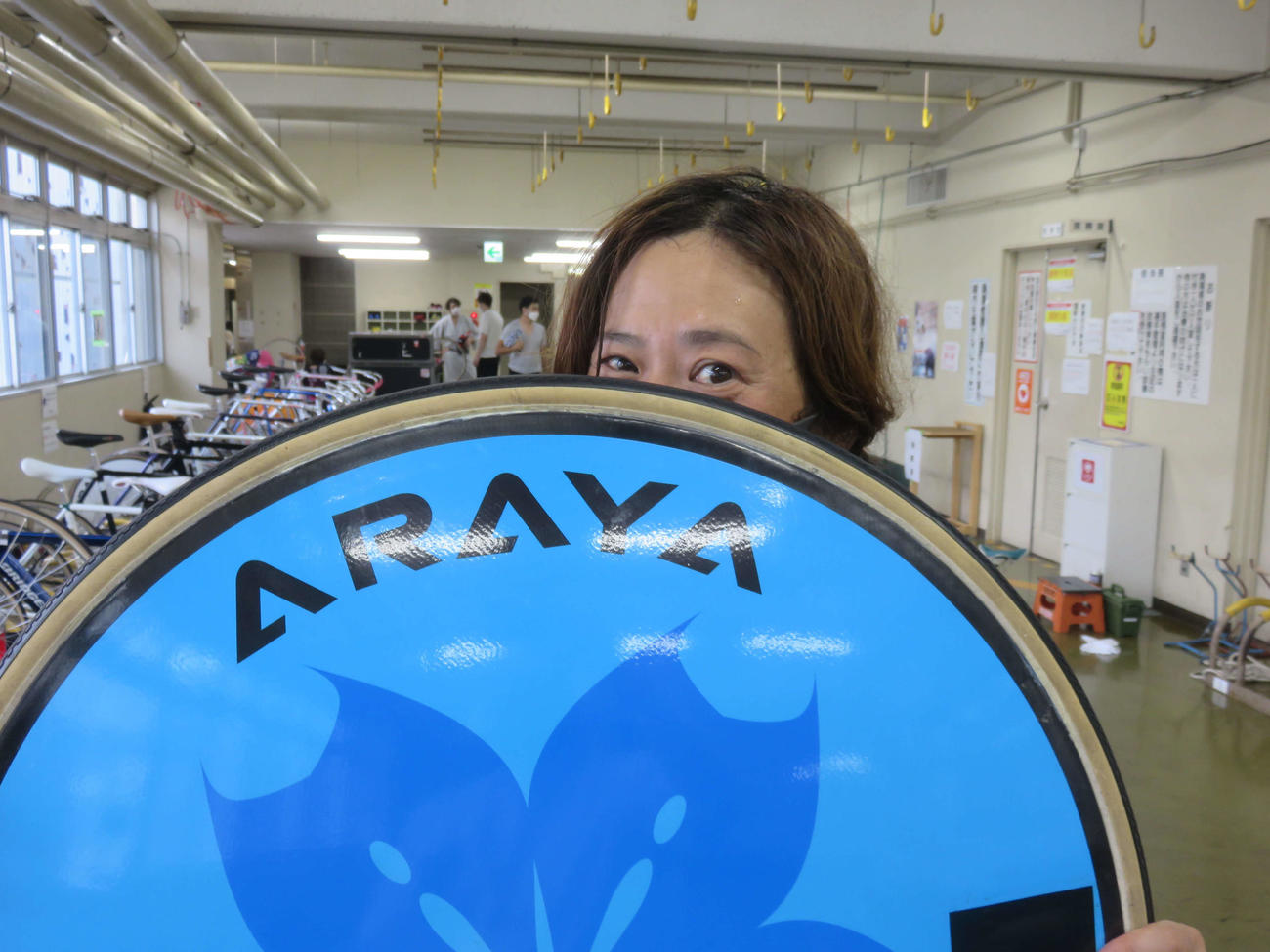 加瀬加奈子は今節が最後となるディスクホイールからひょっこり顔を出す