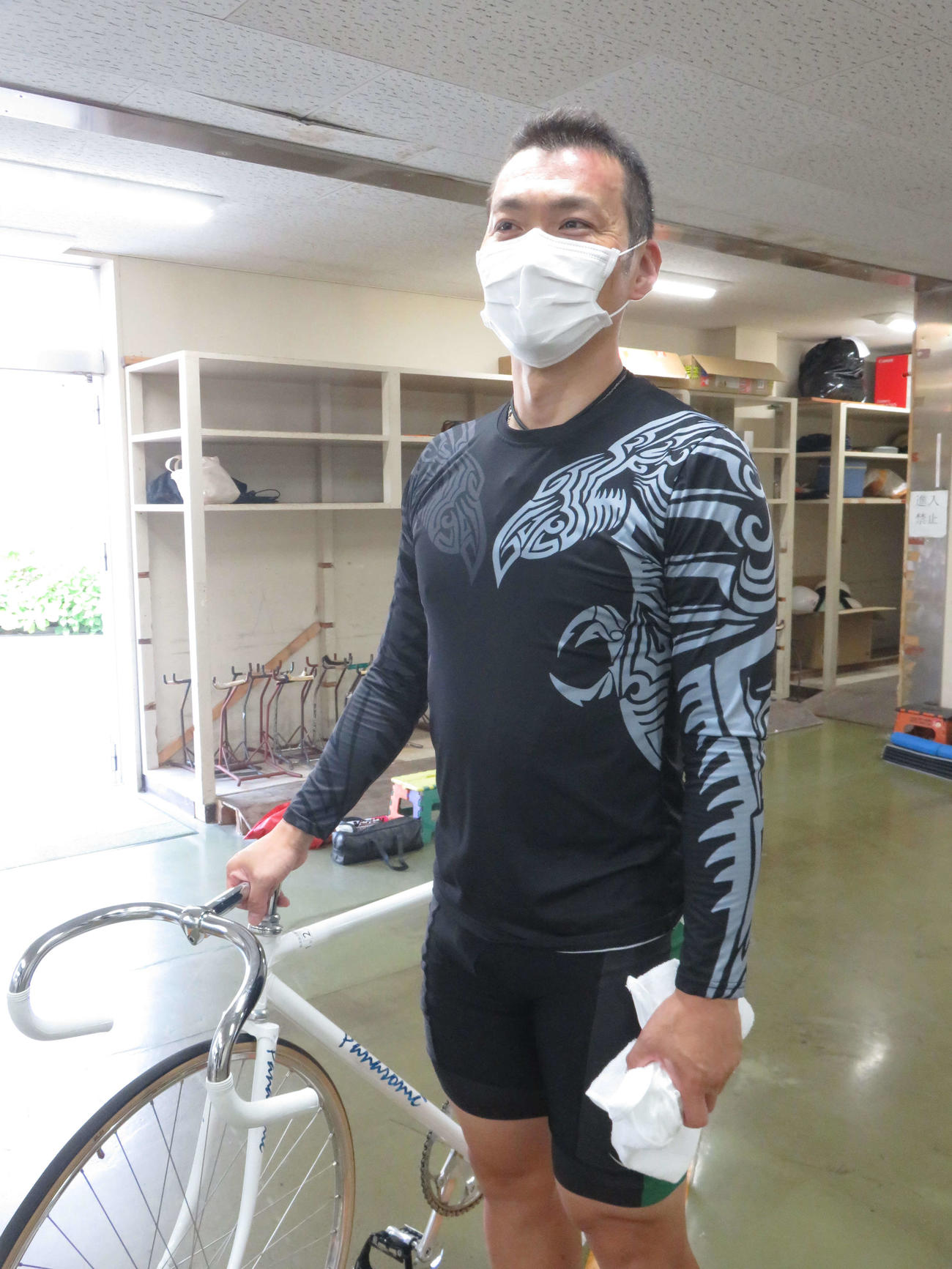 鈴木幸紀は300勝達成にも派手なパフォーマンスはなく目標への感謝を口にした