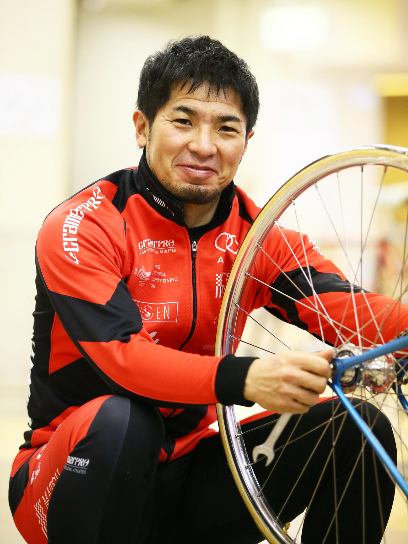 電撃引退を発表した村上義弘