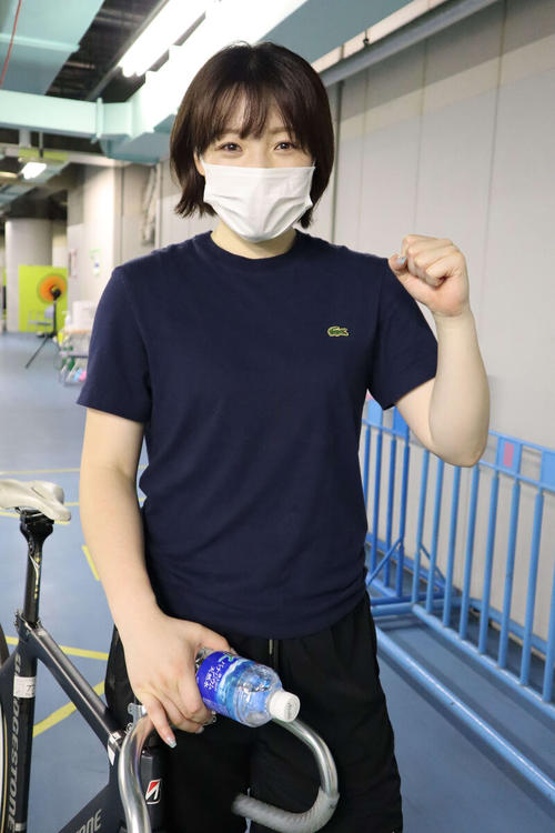 児玉碧衣
