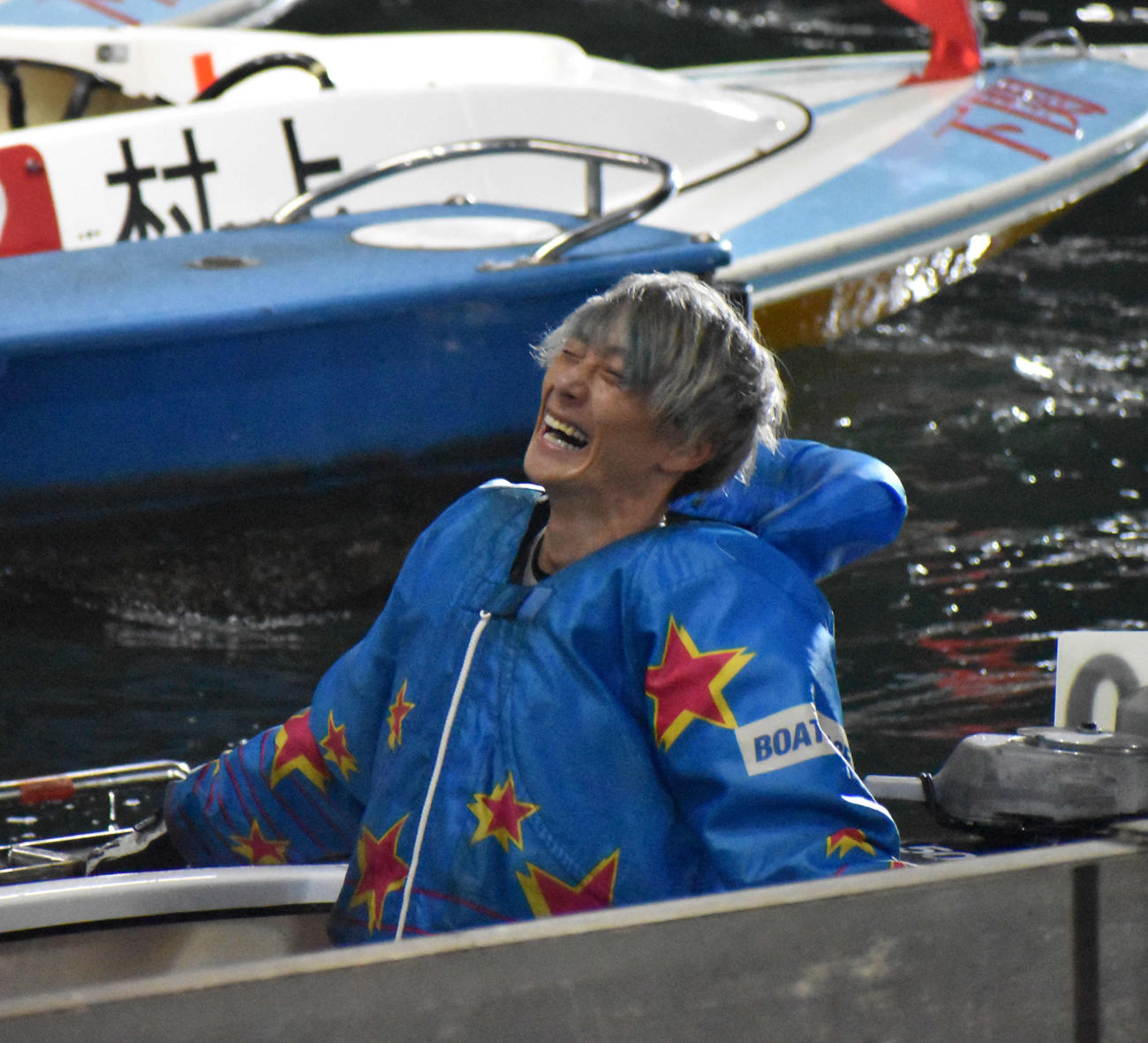 連日、圧倒的なパフォーマンスを披露する峰竜太