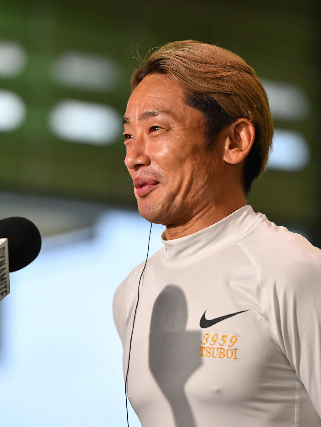 ファン感謝3Daysボートレースバトルトーナメント2日目　5Rの勝利インタビューで笑顔を見せる3959坪井康晴（撮影・岩下翔太）