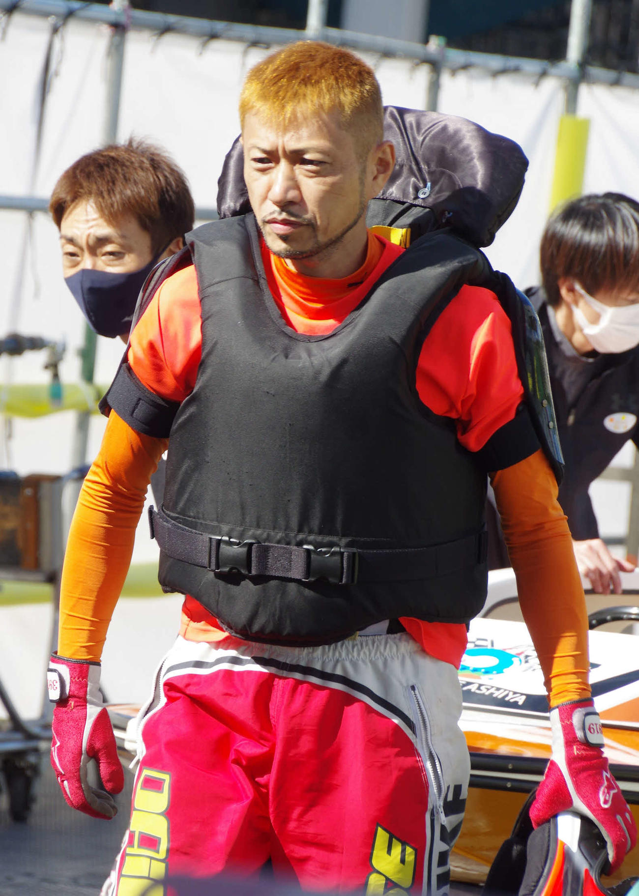 初日連勝発進の村上純