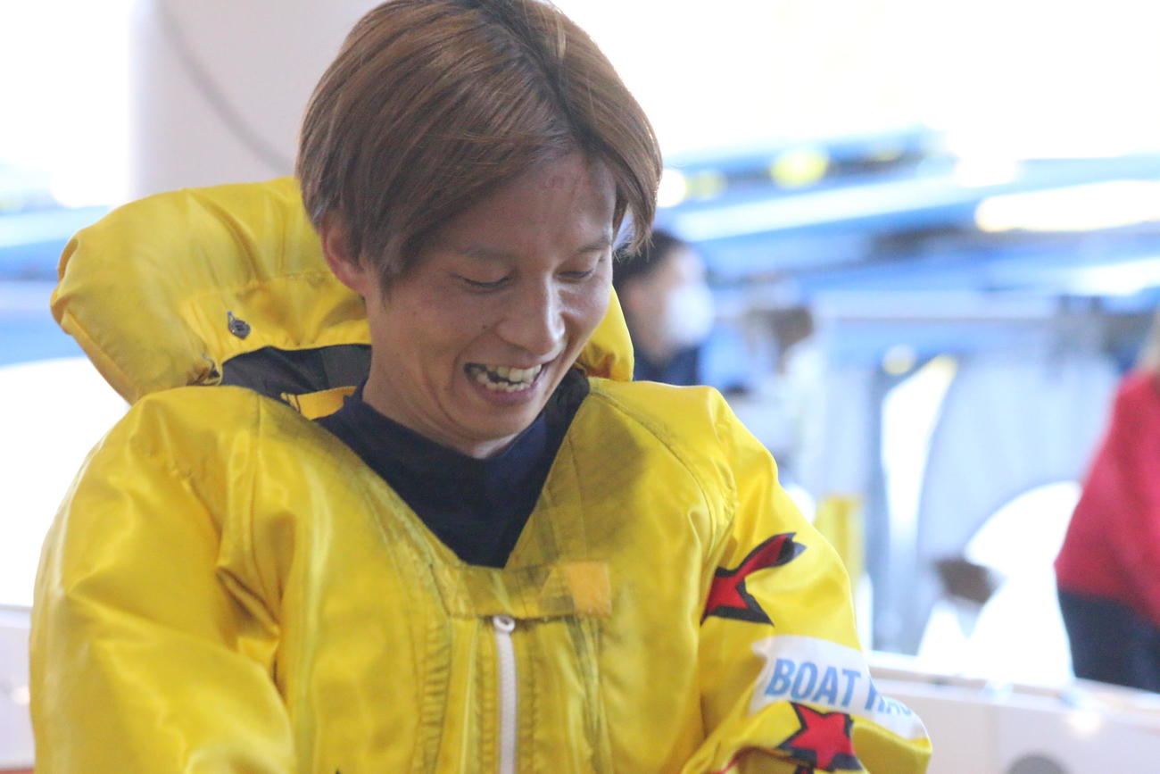 初日ドリームレースは中田元泰が5コースからのまくり差しで快勝した