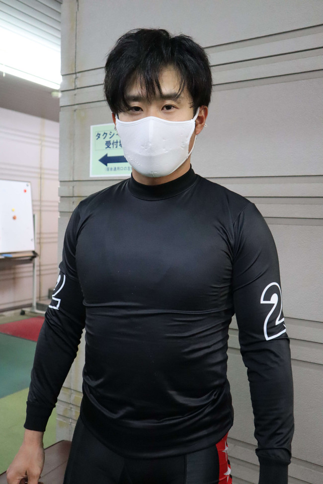 根本哲吏