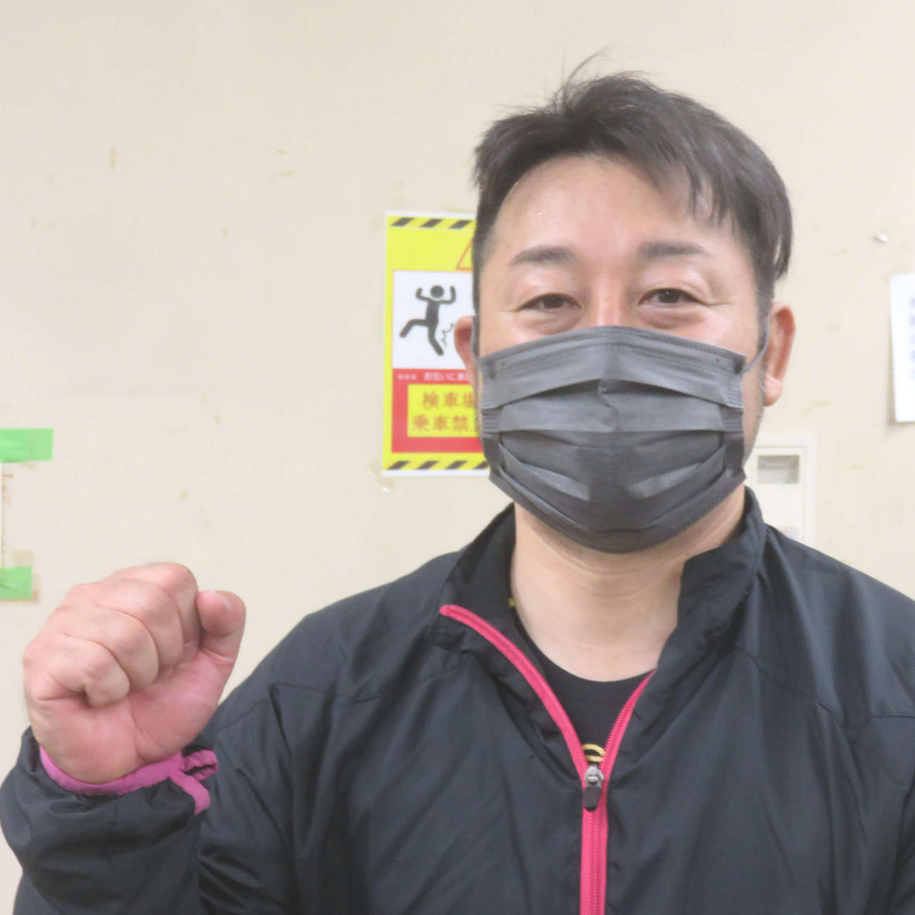 決勝は自力で完全Vを狙う山崎芳仁