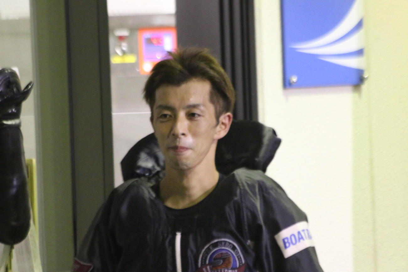 優勝戦は上村純一がエース号機の伸びを生かし、カド4コースから攻める