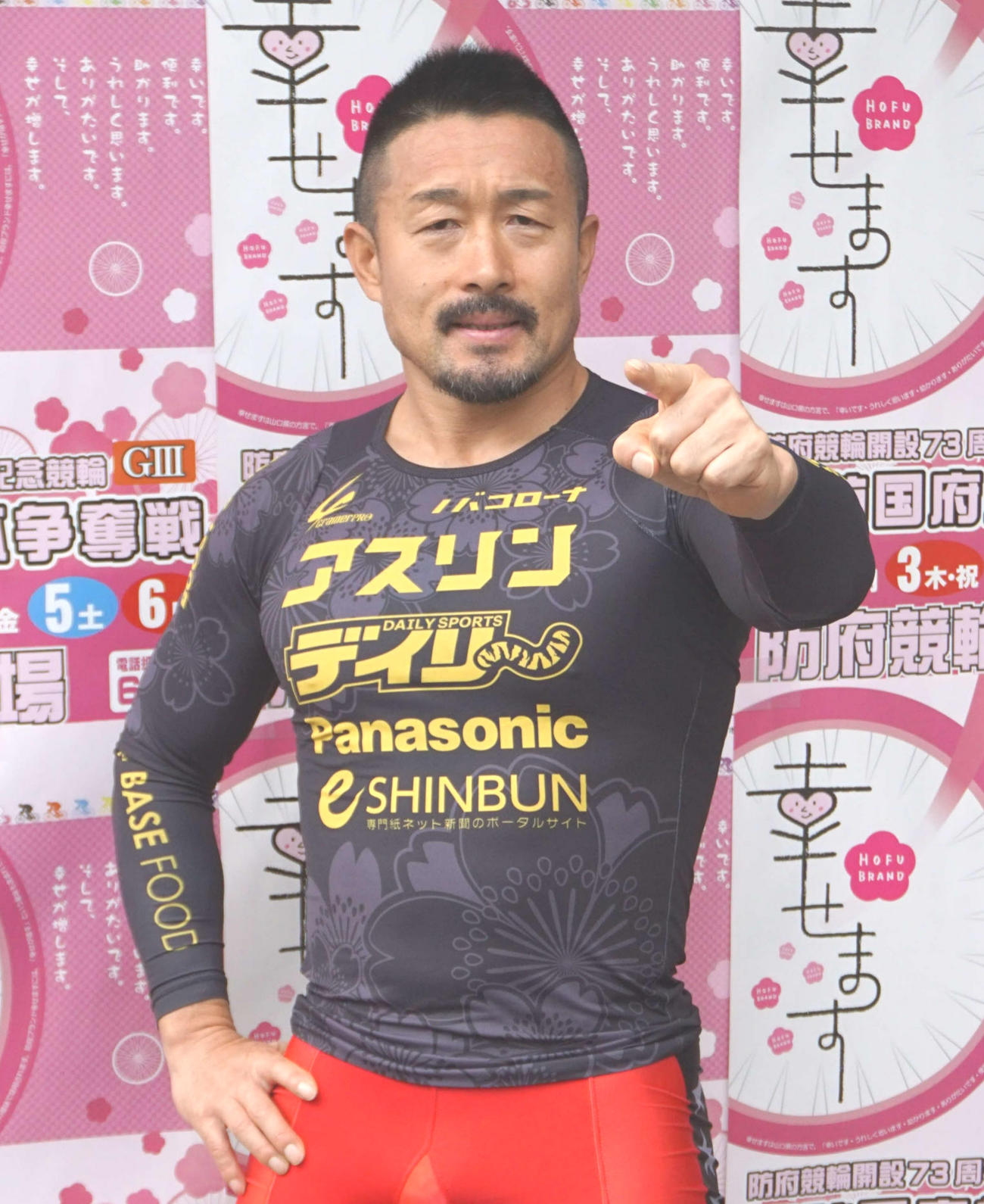 存在感が際立っている佐藤慎太郎