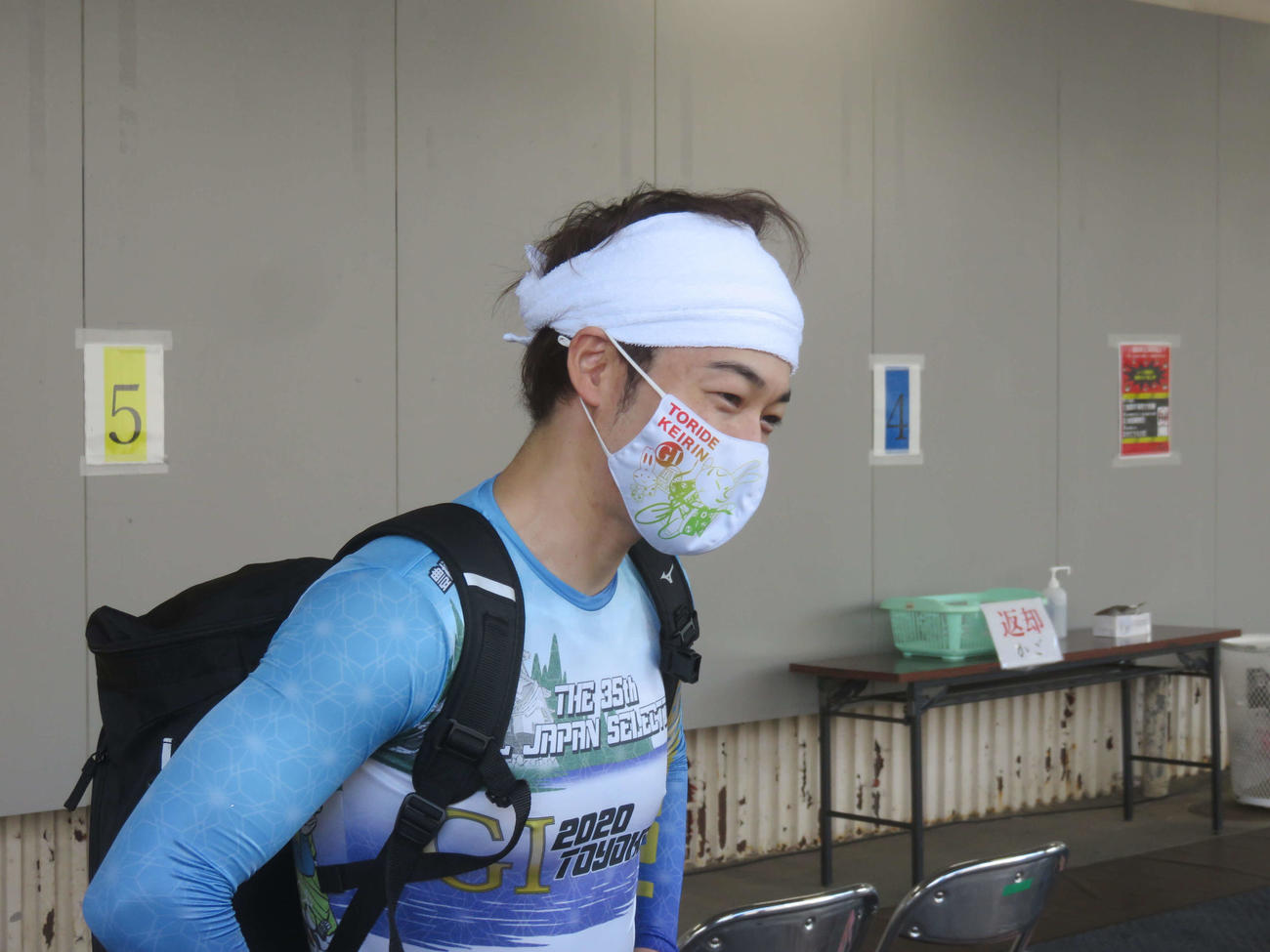 準決のレースを振り返る山田庸平